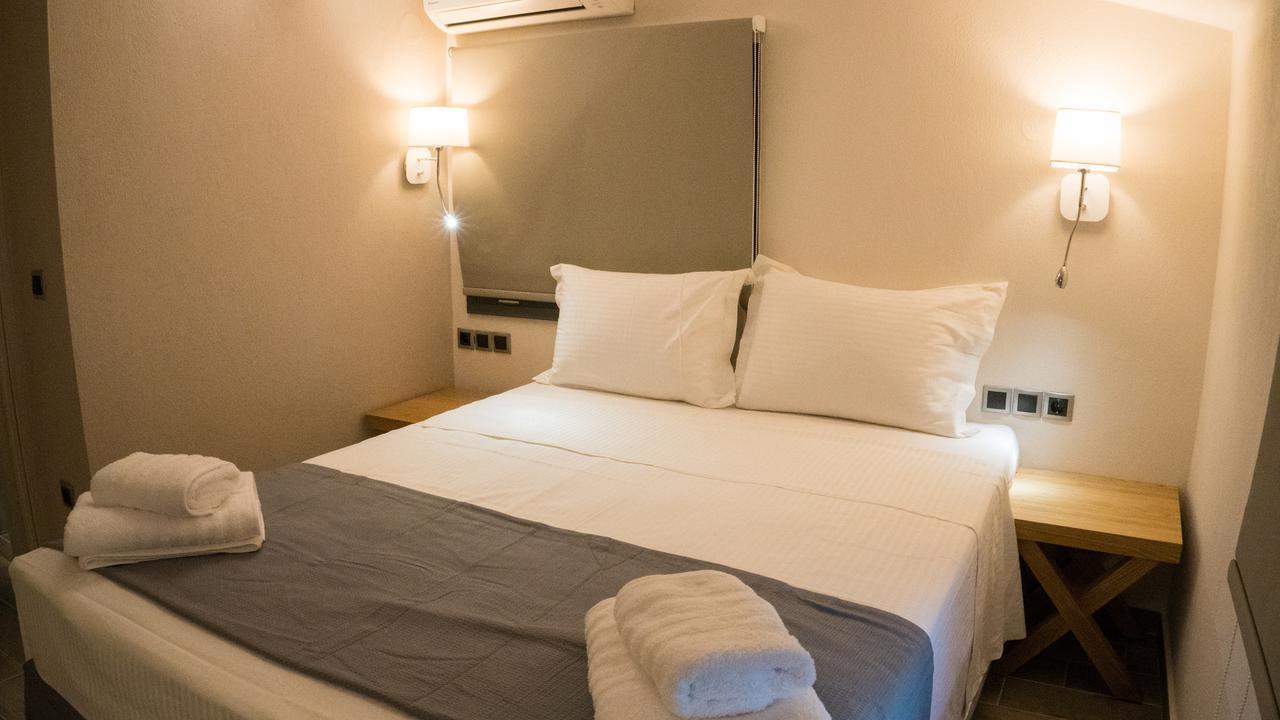 Costa Domus Blue Luxury Apartments Nikiti  Extérieur photo
