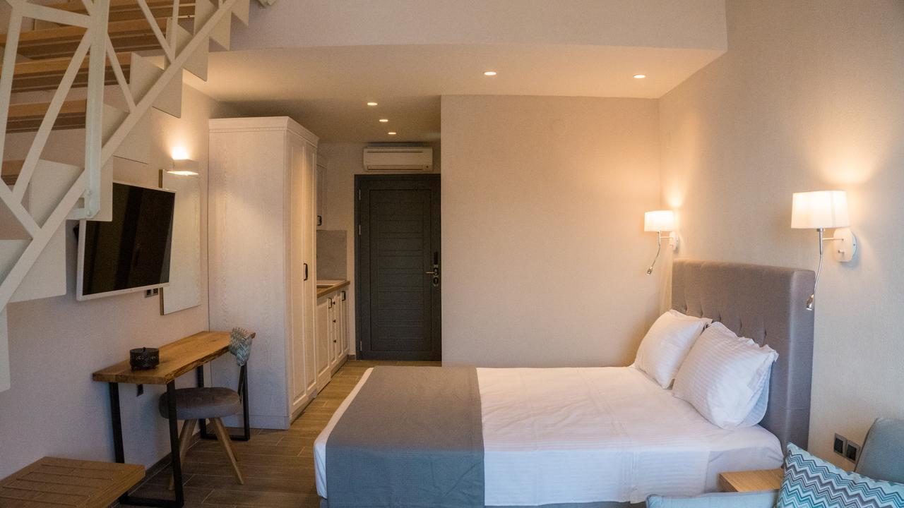 Costa Domus Blue Luxury Apartments Nikiti  Extérieur photo
